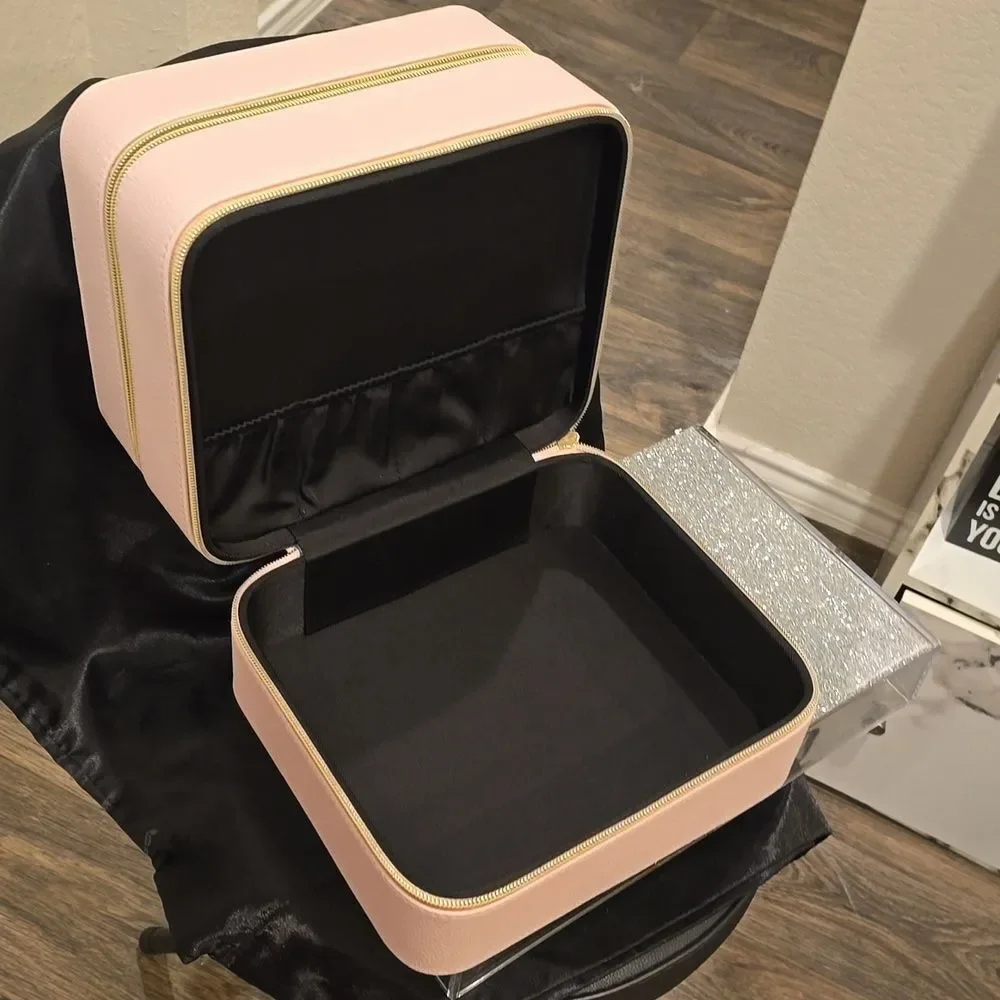 Brouk‎ & Co Leah Travel Cosmetic Case- Pale Pink